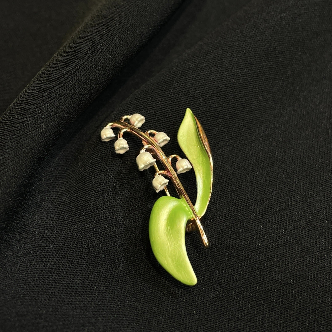 Elegant Silver Lily  Enamel Brooch